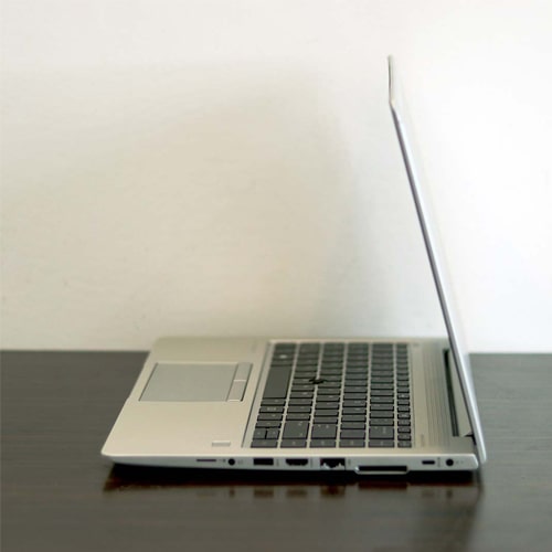 لپ تاپ استوک HP ELITEBOOK 745 G5 R7 (2700U)-8GB-256SSD-1 GB VEGA 8